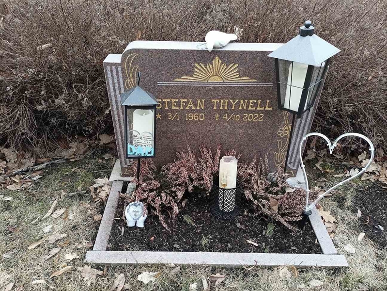 Grave number: 1 M S 95