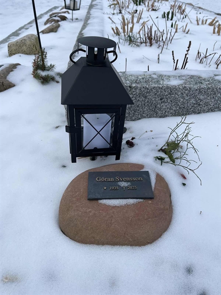 Gravnummer: BEAG J    16