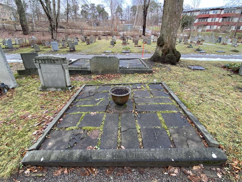 Grave number: 1 E    78A