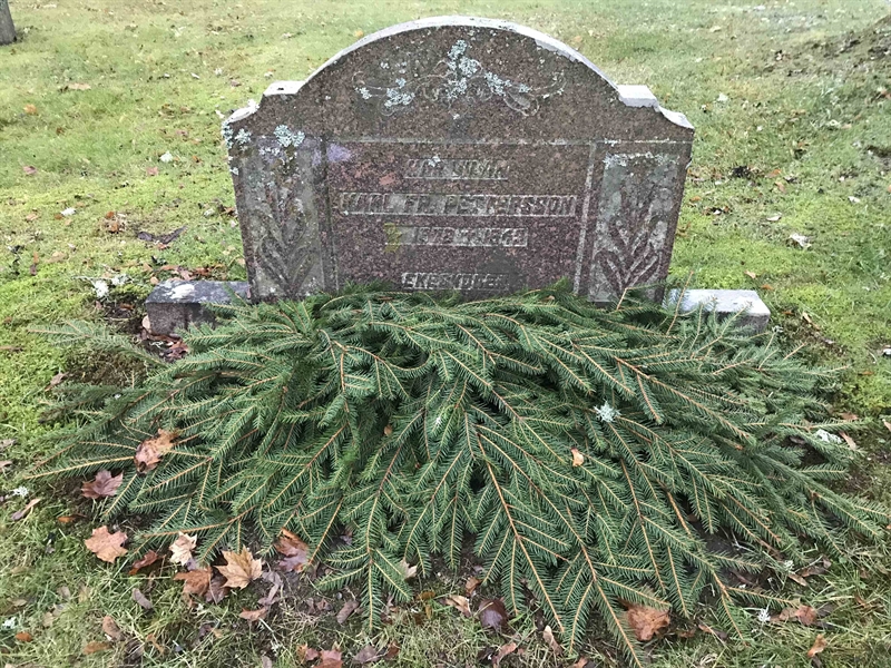 Grave number: La G D    38