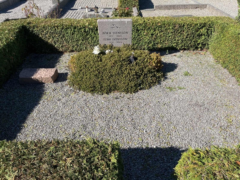 Grave number: VK III   122