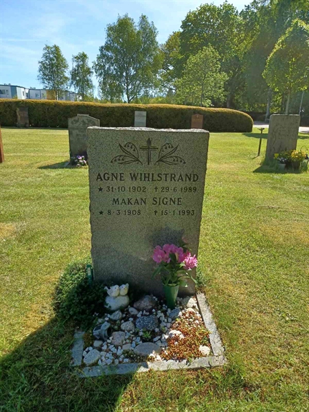 Grave number: OS ÖK 791, 792