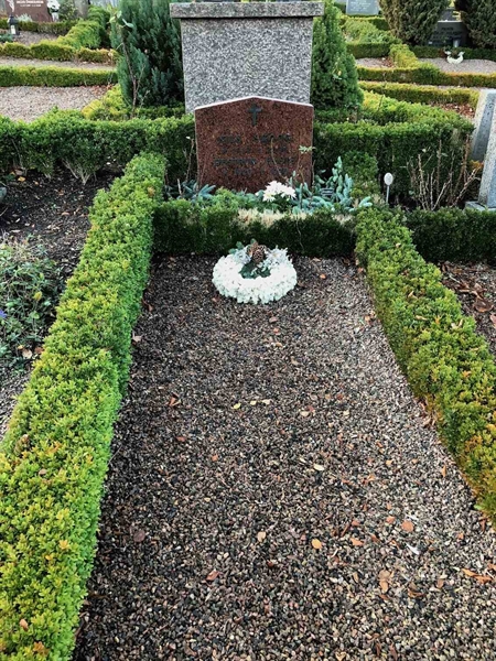 Grave number: Kå 19    22