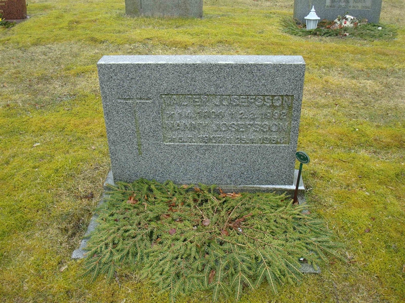 Grave number: BR D   455, 456