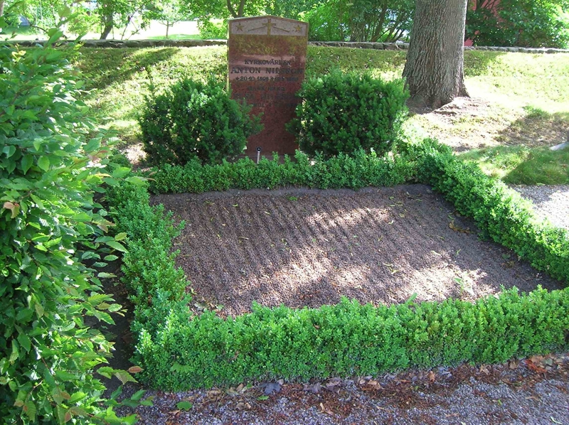 Grave number: BNB 3C   439