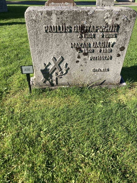 Grave number: 1 NA    56