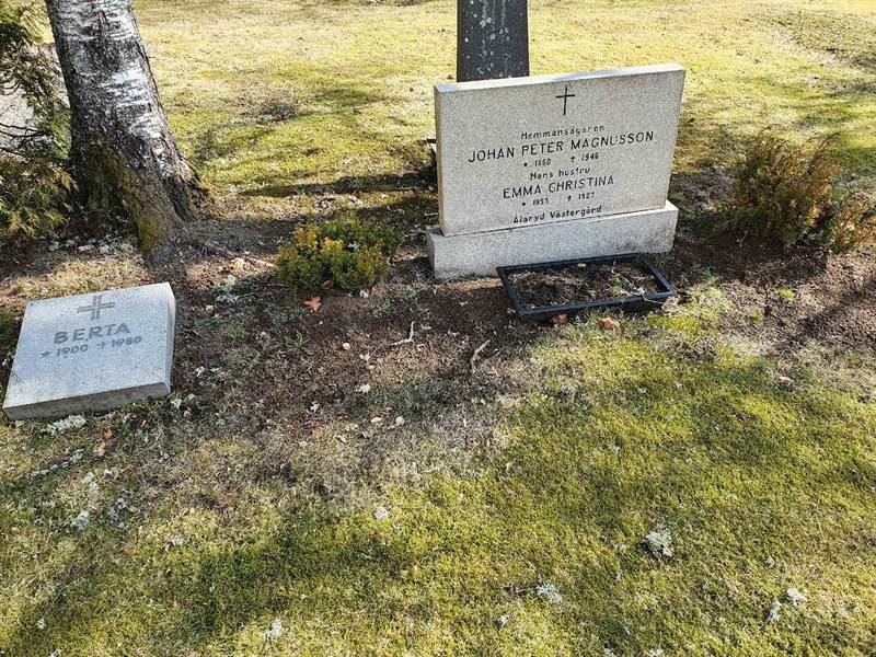 Grave number: Å G   142