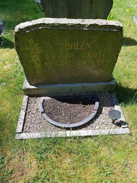 Grave number: 01 14217