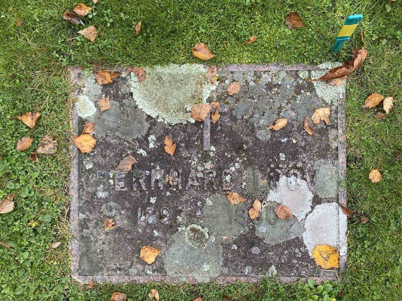 Grave number: 1 24    180