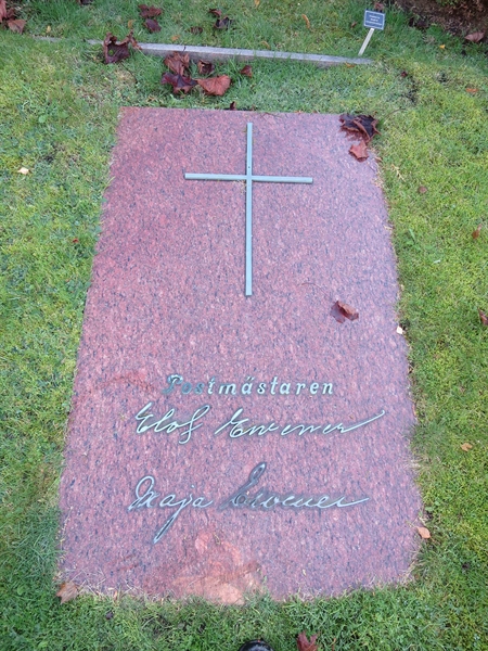 Grave number: HÖB 49    11