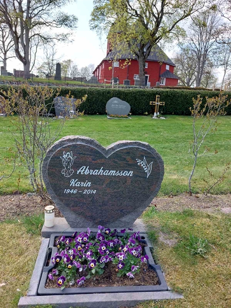 Grave number: HÖ 10  129, 130