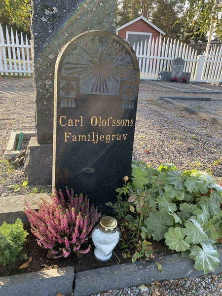 Grave number: 2 06 175