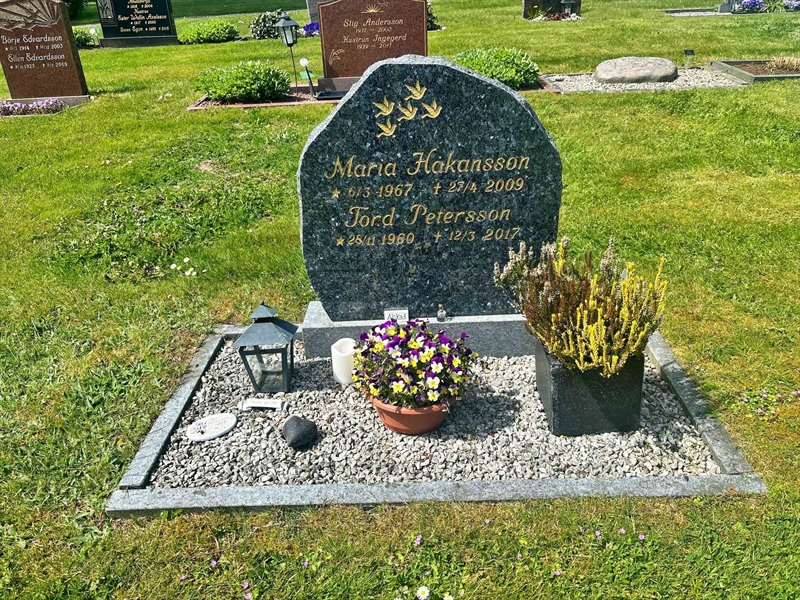 Gravnummer: HU 7    31, 32