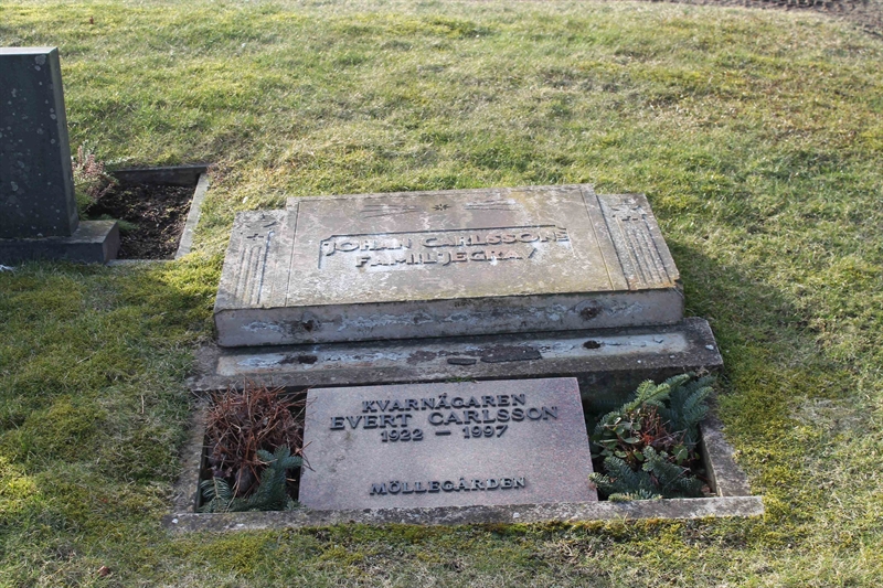 Grave number: ÖKK 5   203, 204