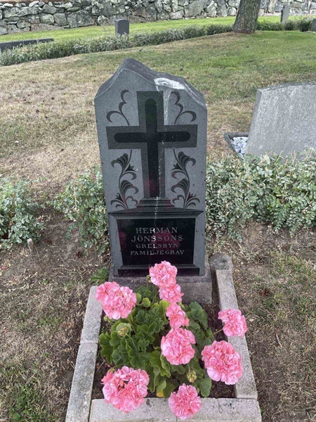 Grave number: 001 1   282