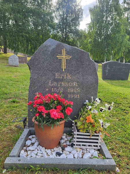 Grave number: 001 4  3075