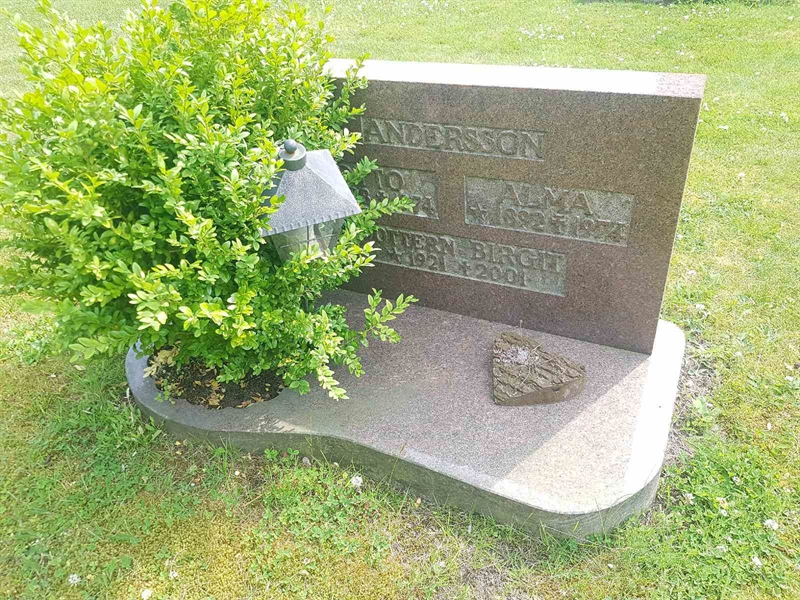Grave number: 01  1942