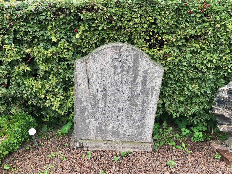 Grave number: Kå 36    49, 50