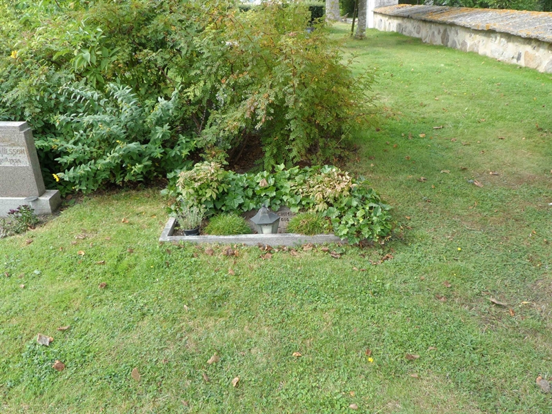 Grave number: SK D    74