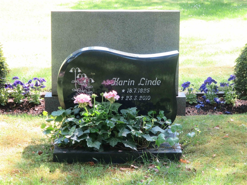 Grave number: HÖB 34     4