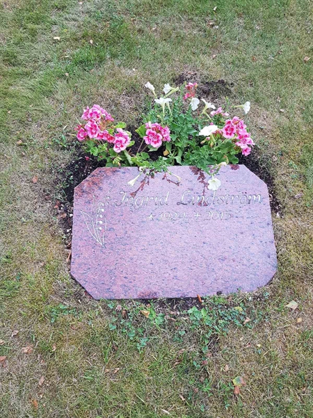 Grave number: 01 13533