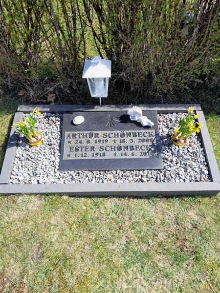 Grave number: 20 B 7