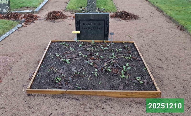 Gravnummer: 1 N   137