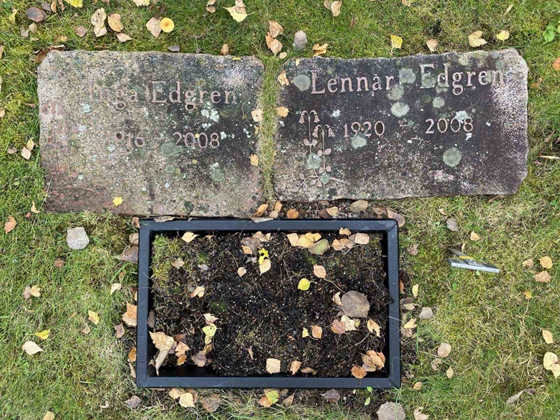 Grave number: 1 28     20