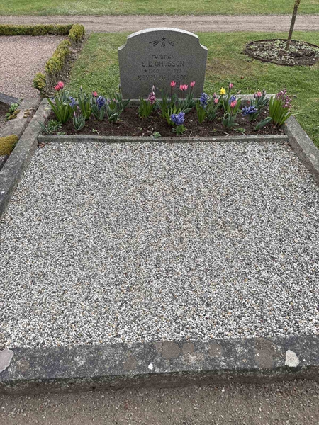 Grave number: Ö 09i 63, 64