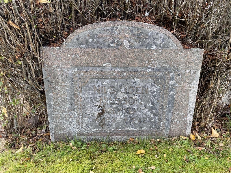 Grave number: 4 Me 05    62