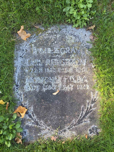 Grave number: T A E   913-914