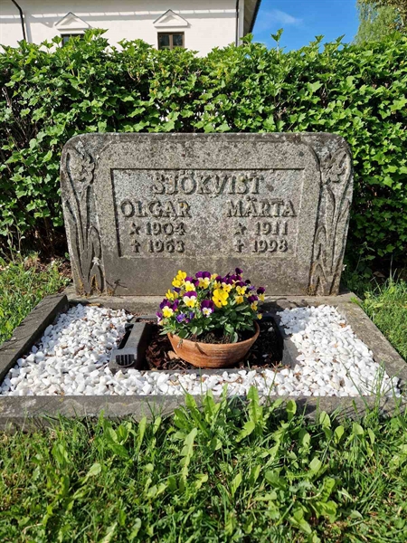 Grave number: 2 14 1777, 1778