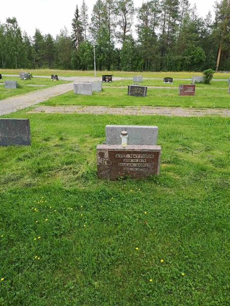 Gravnummer: NK 08    32