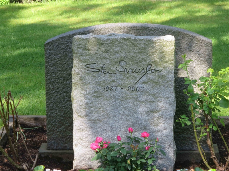 Grave number: HÖB 23    14