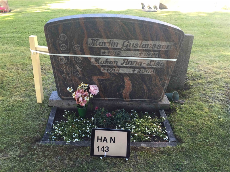 Grave number: HA N   143