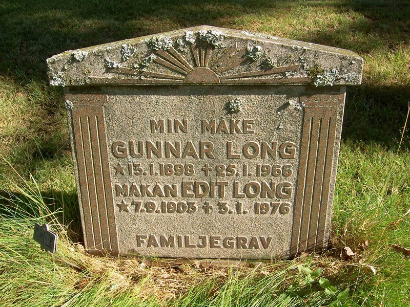 Grave number: 1 D   19