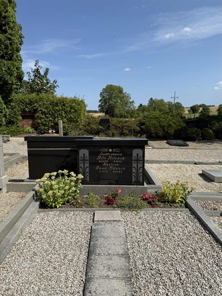 Grave number: SP A   908, 909