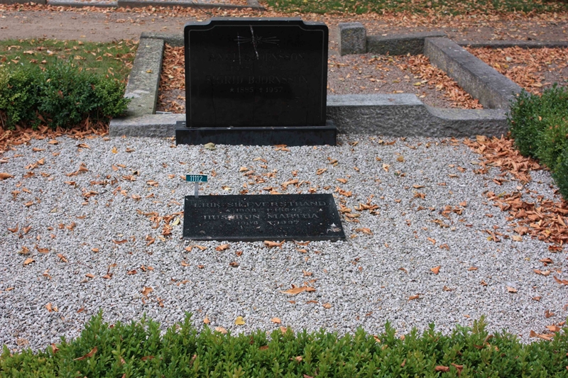Grave number: Ö 11y    37, 38