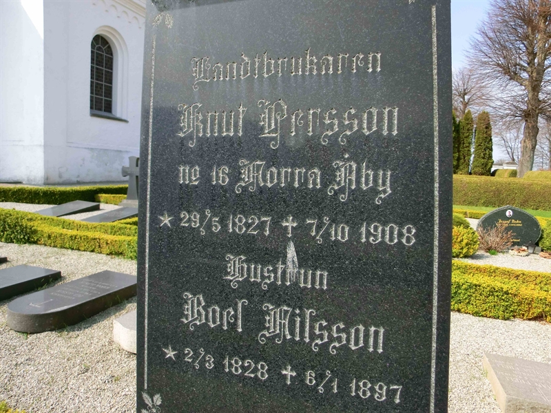 Grave number: SÅ 044:02