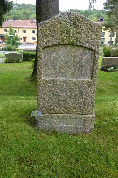 Grave number: 1 B   13A, 13B