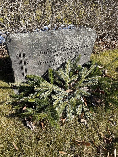 Grave number: Ärt 44 17 14+15