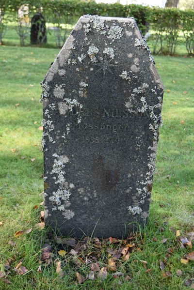 Grave number: 01 12   163