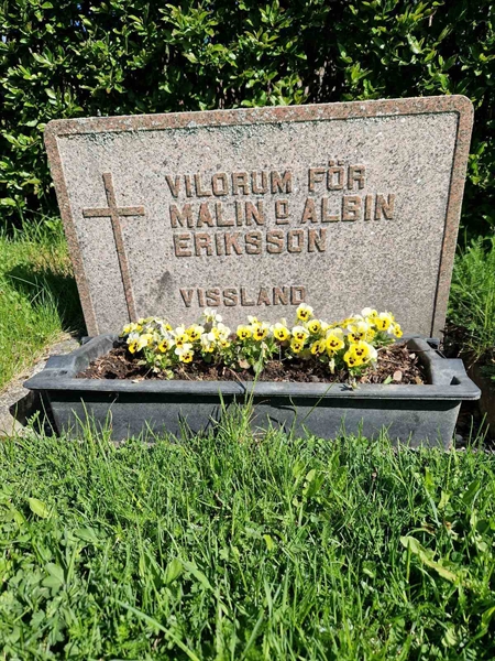 Grave number: 501 25 5091-5092