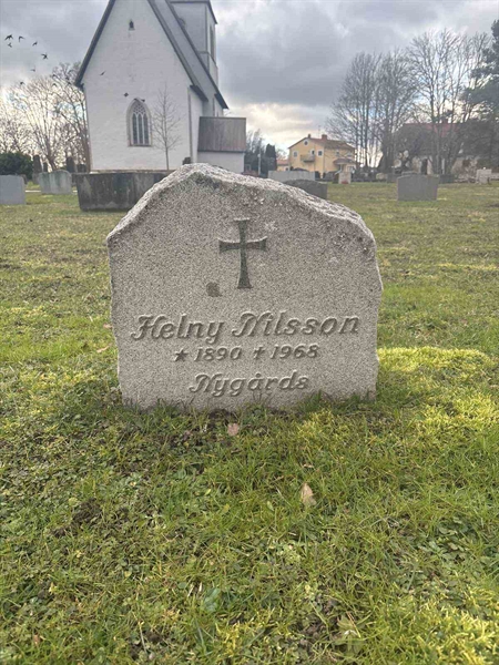Grave number: E E 55
