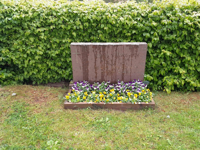 Gravnummer: ROG F   11, 12