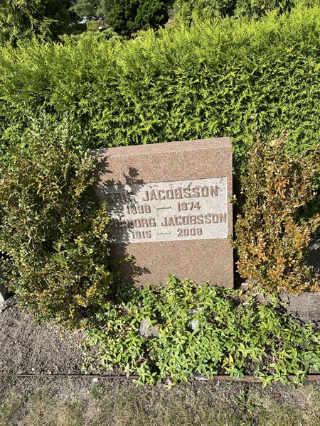 Gravnummer: NK XVI:u    13