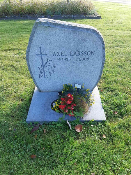 Grave number: Fr 8   592