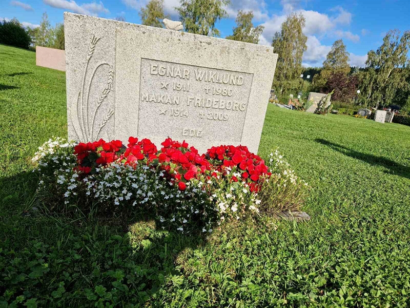 Grave number: 451 01 140-141