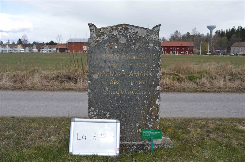 Grave number: LG H    22, 23
