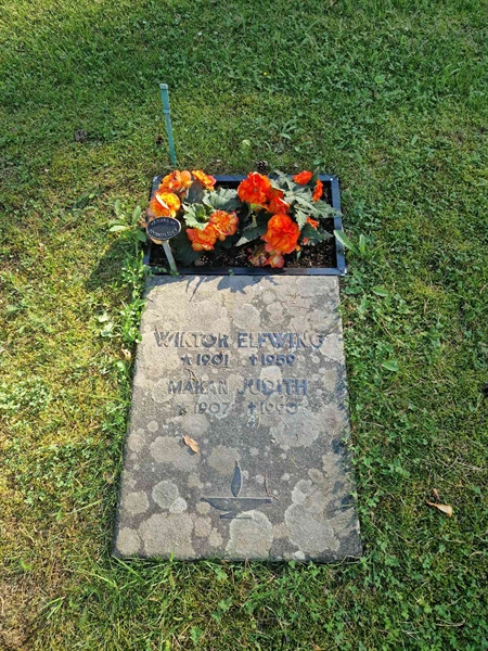 Grave number: 1 KV.1 1     1